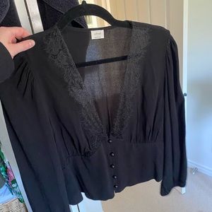 Aritzia Wilfred Romance Me Blouse - like new